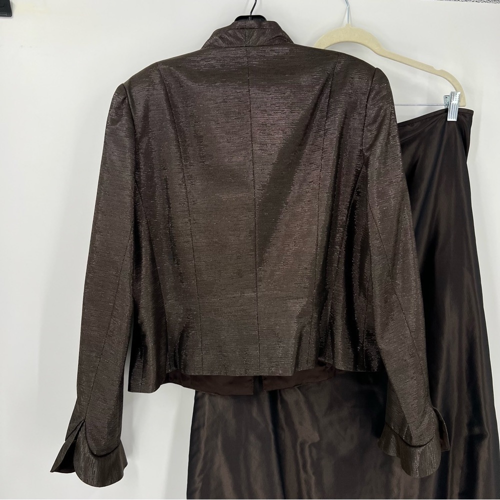 Carmen Marc Valvo 2 Piece MOTB Elegant Evening Wedding Attire Brown 16 - Picture 8 of 14